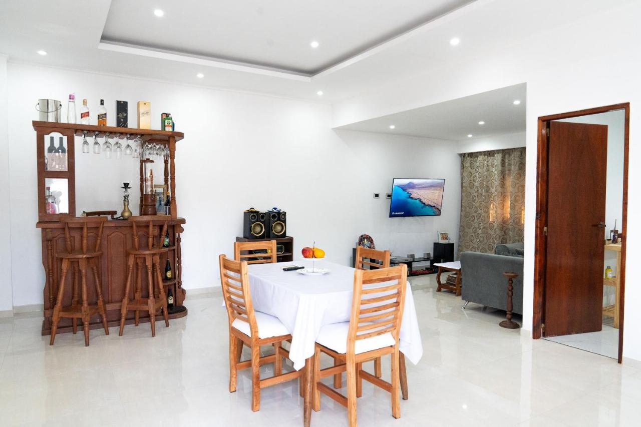 Апартаменты Departamento En Ezeiza Буэнос-Айрес Экстерьер фото